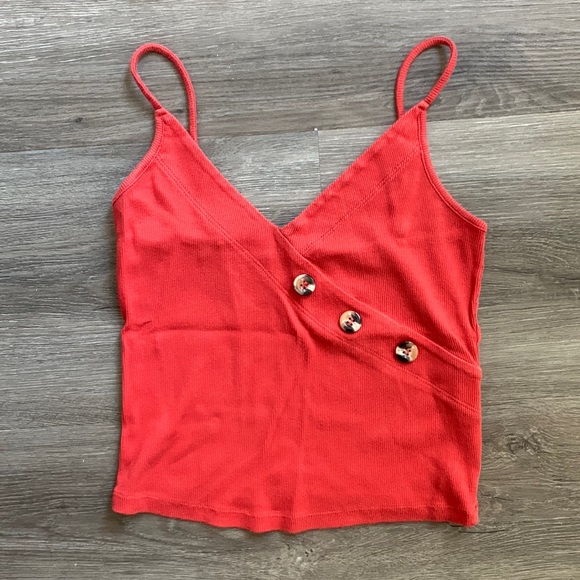 Red tank top - Picture 1 of 2